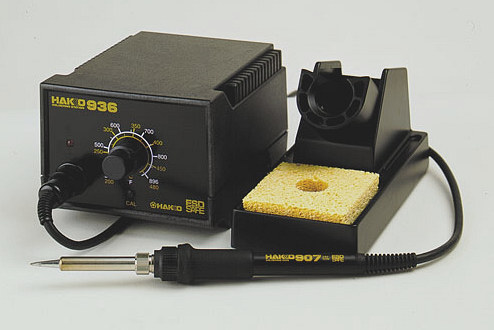 Hakko 936ESD Soldering Iron